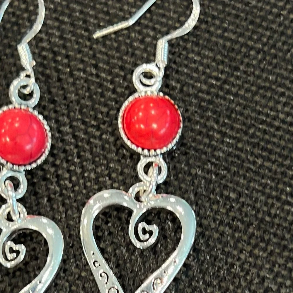 NWOT - Silver Heart Dangle Earrings with Red Accents